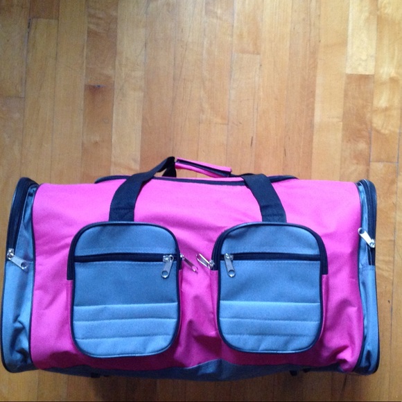 Pink & Gray Gym Bag/Travel Bag/ Duffle Bag 19 X 12 - Picture 3 of 8
